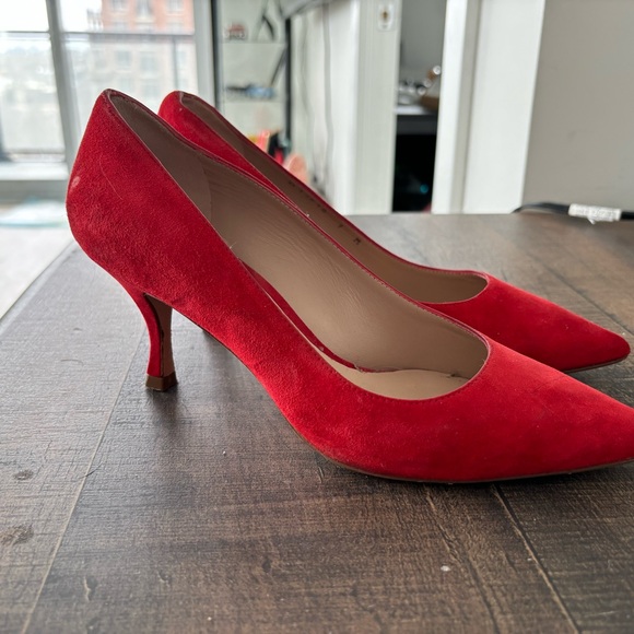 Stuart Weitzman suede candy apple red kitten heels - Picture 2 of 5